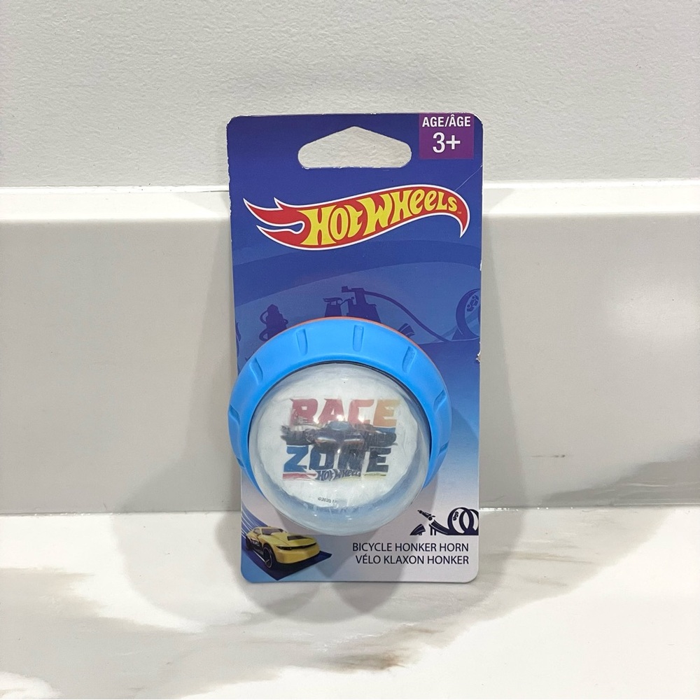 🟠5/$25 NEW Bell Sports Hot Wheels Cars Race Zone Bike Dome Honker Horn